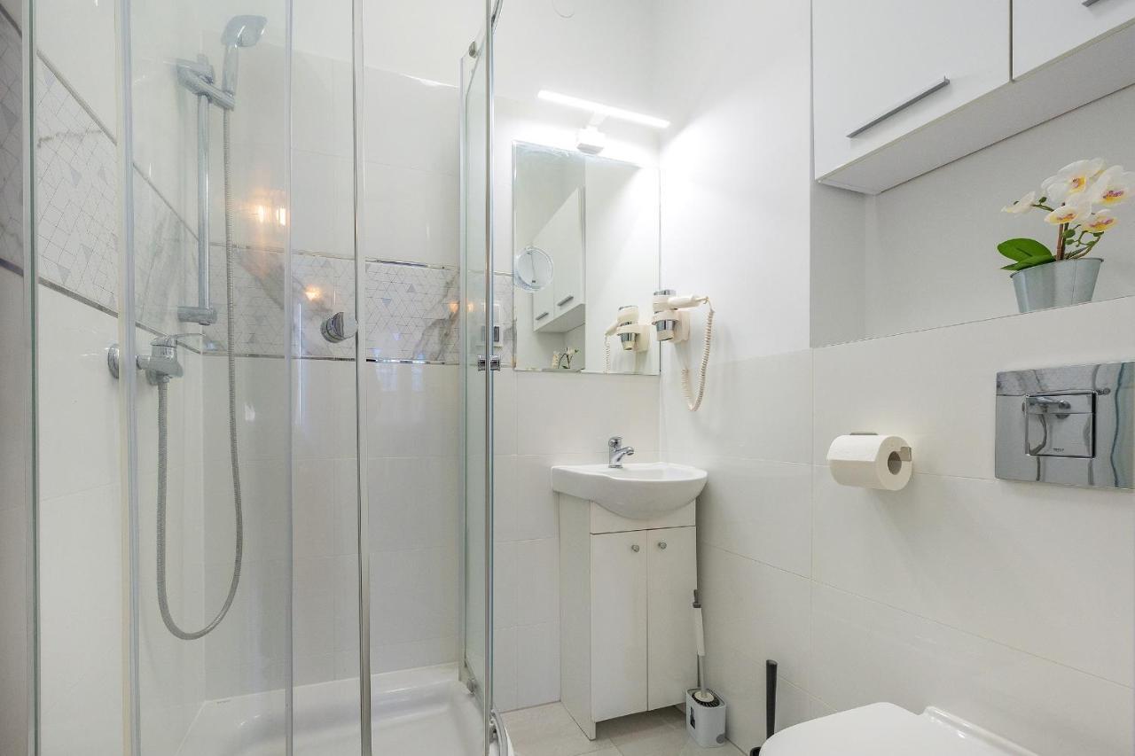 Hello Apartments Modern Studio Sw Ducha Gdańsk Buitenkant foto